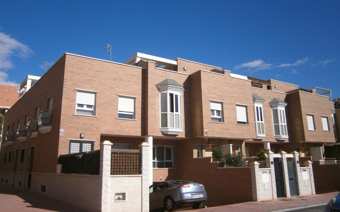 Unifamiliares en Calle Arroyo Frío de Almería
