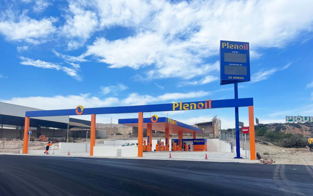 Gasolinera Plenoil Ctra Los Almendros