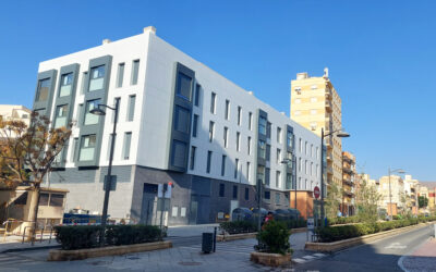 Finaliza la obra de un edificio de 26 viviendas protegidas en Almería, 1ª premio en concurso público, convocado por Almería XXI.
